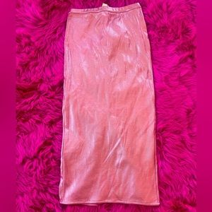 Metallic pink, fitted, pencil skirt.
